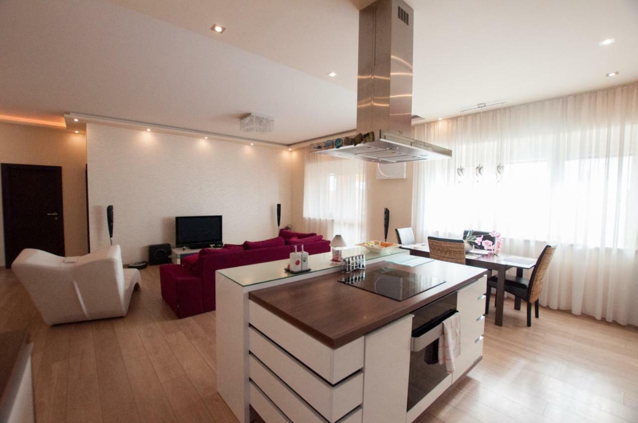 Prestige apartment Komárno Buitenkant foto