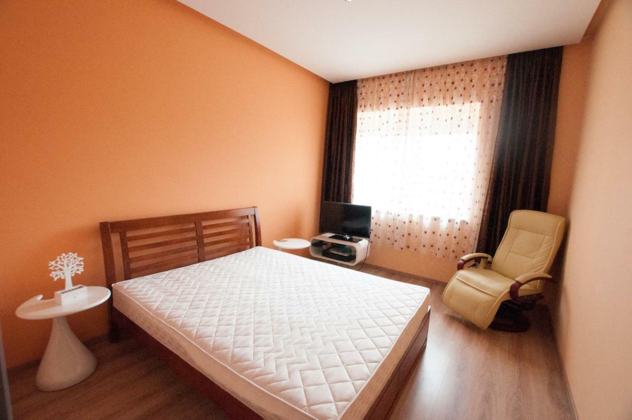 Prestige apartment Komárno Buitenkant foto